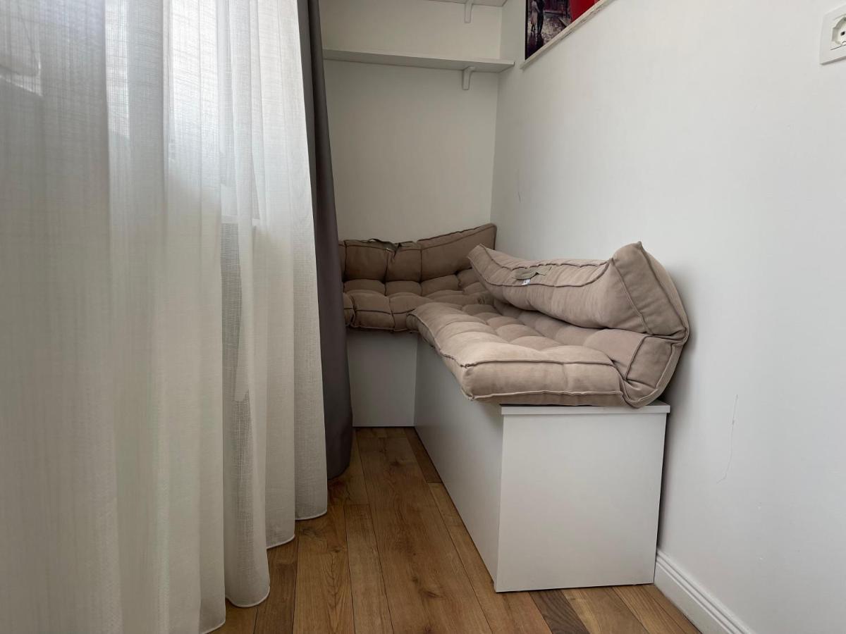 Central Studio Apartments Tirana Buitenkant foto
