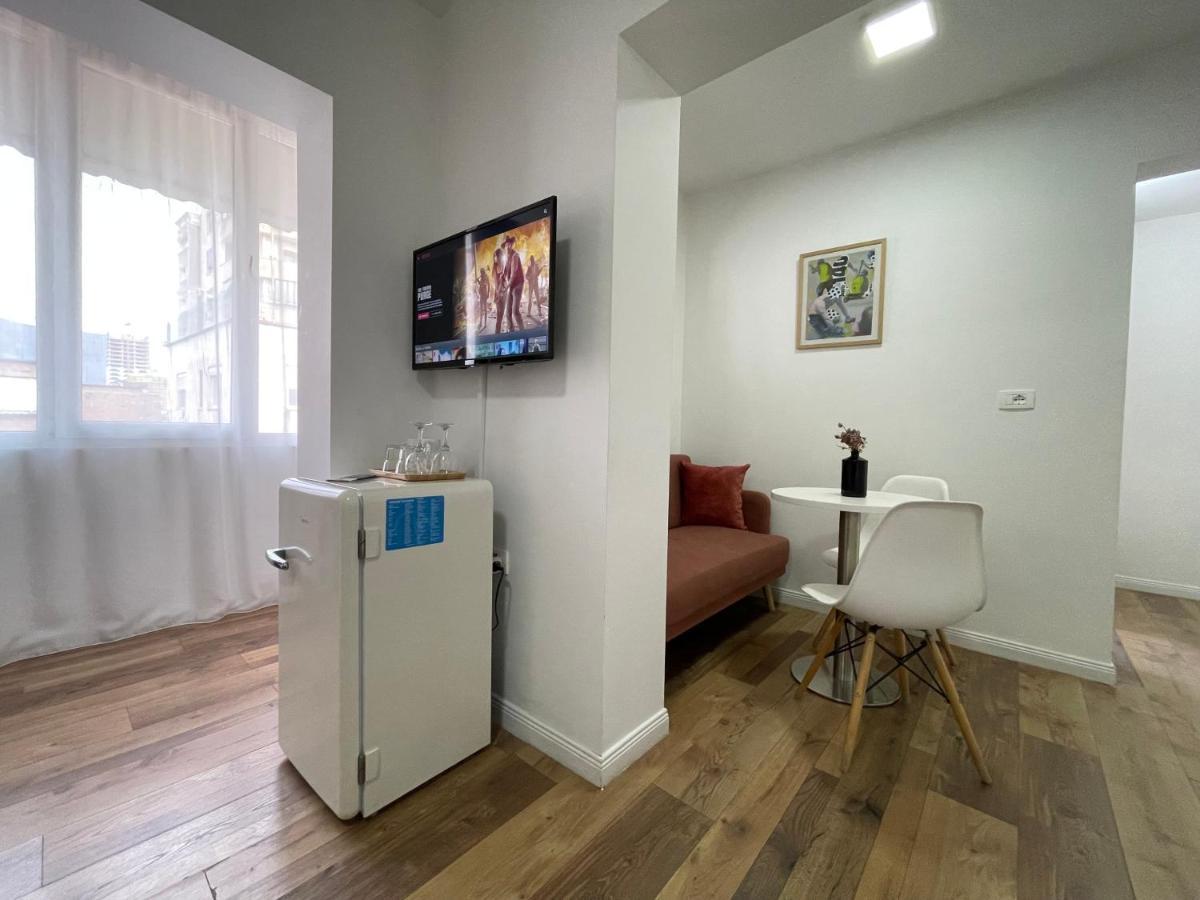 Central Studio Apartments Tirana Buitenkant foto