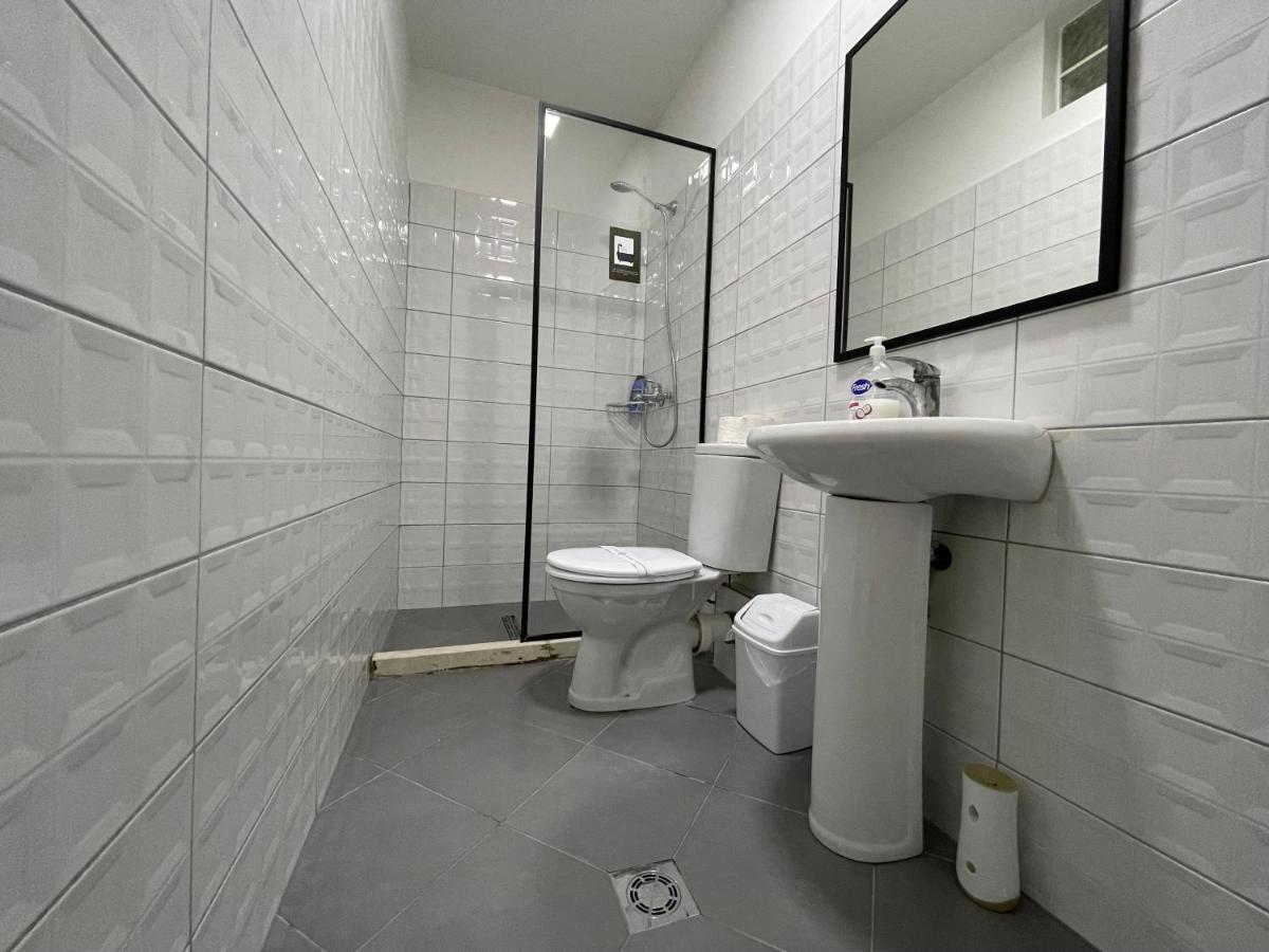 Central Studio Apartments Tirana Buitenkant foto