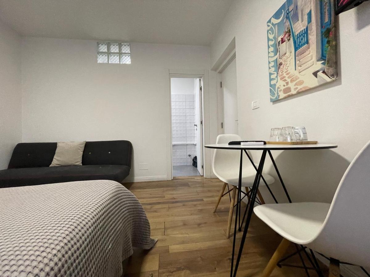 Central Studio Apartments Tirana Buitenkant foto