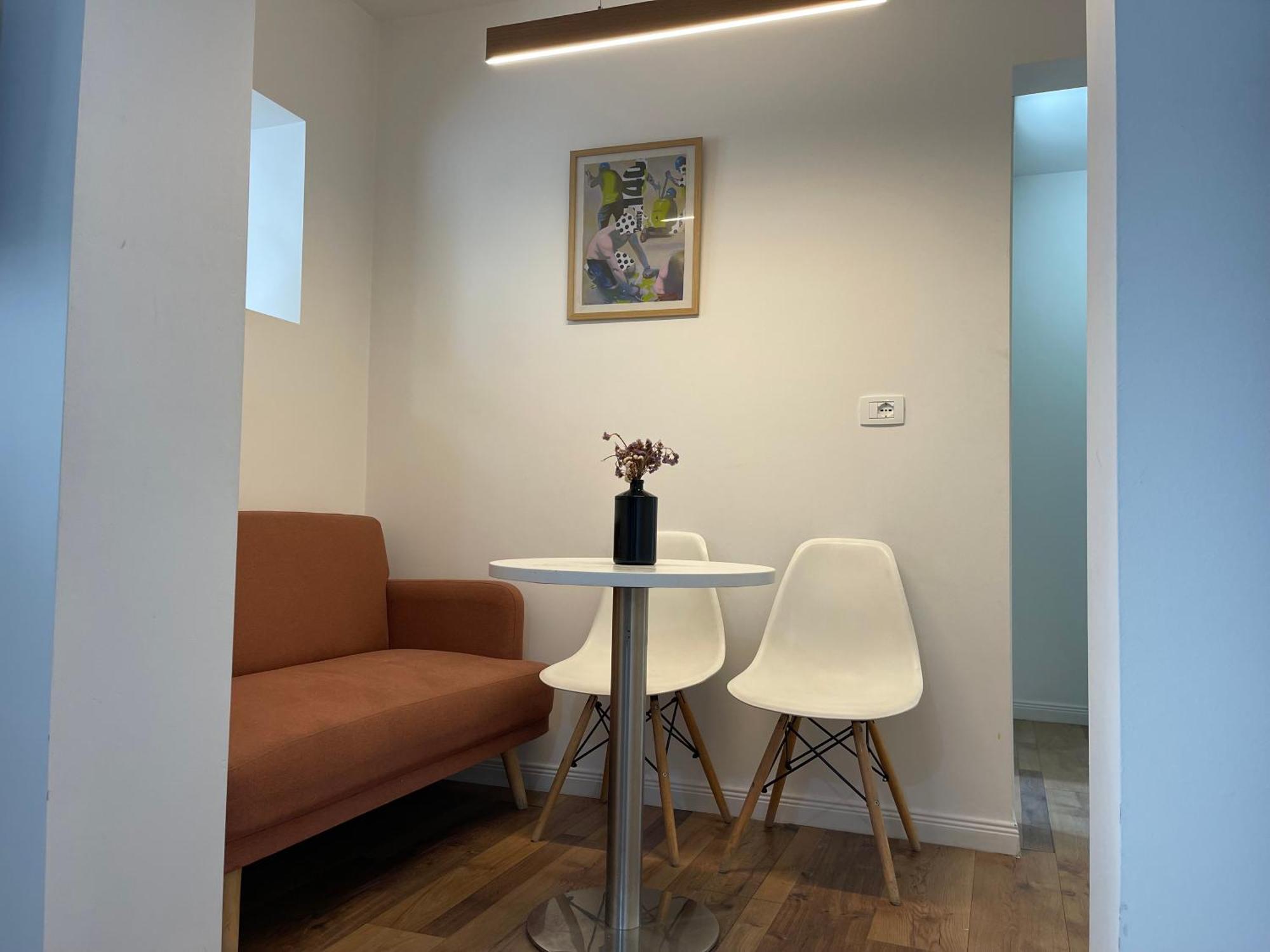 Central Studio Apartments Tirana Buitenkant foto